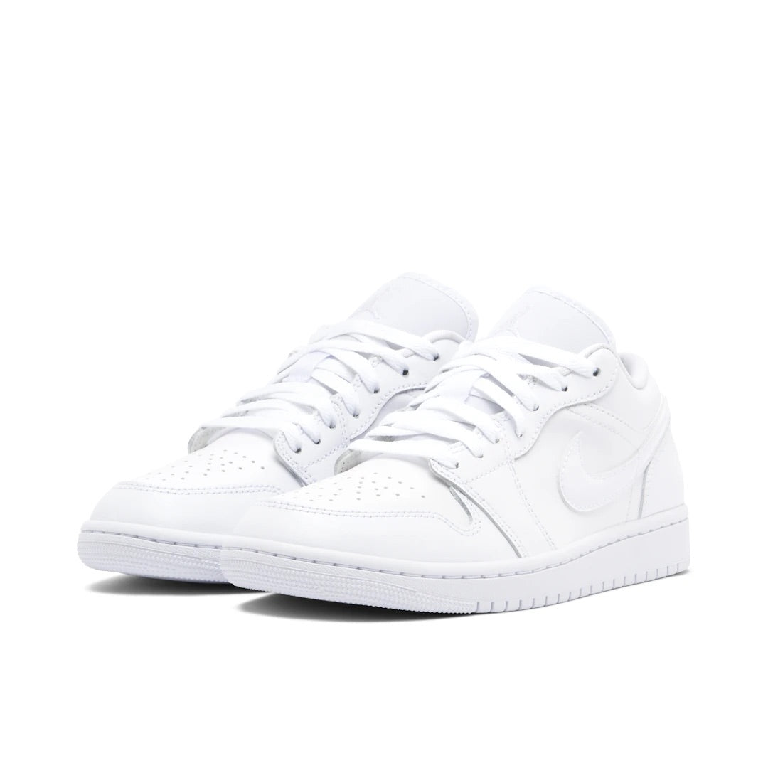 AIR JORDAN 1 LOW TRIPLE WHITE WOMAN