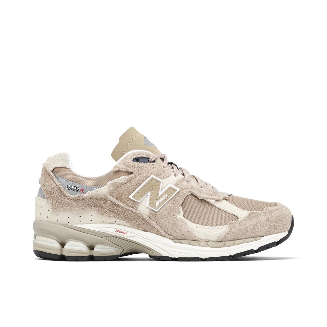 NEW BALANCE 2002R PROTECTION PACK KHAKI GREY