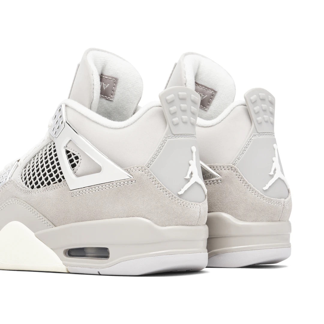 AIR JORDAN 4 RETRO FROZEN MOMENTS WOMAN