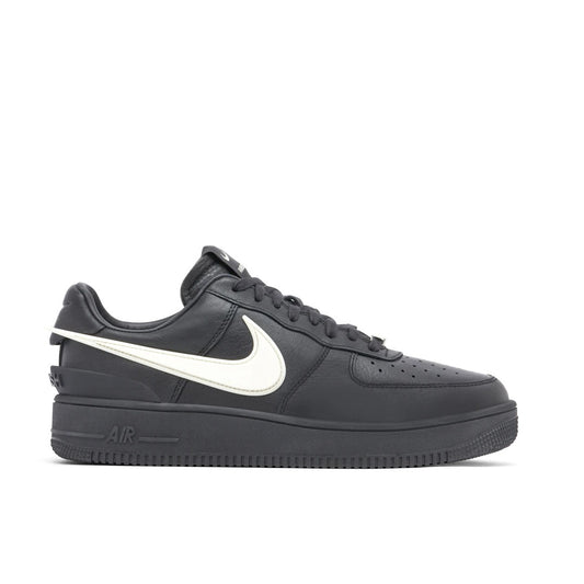 NIKE AIR FORCE 1 LOW X AMBUSH BLACK