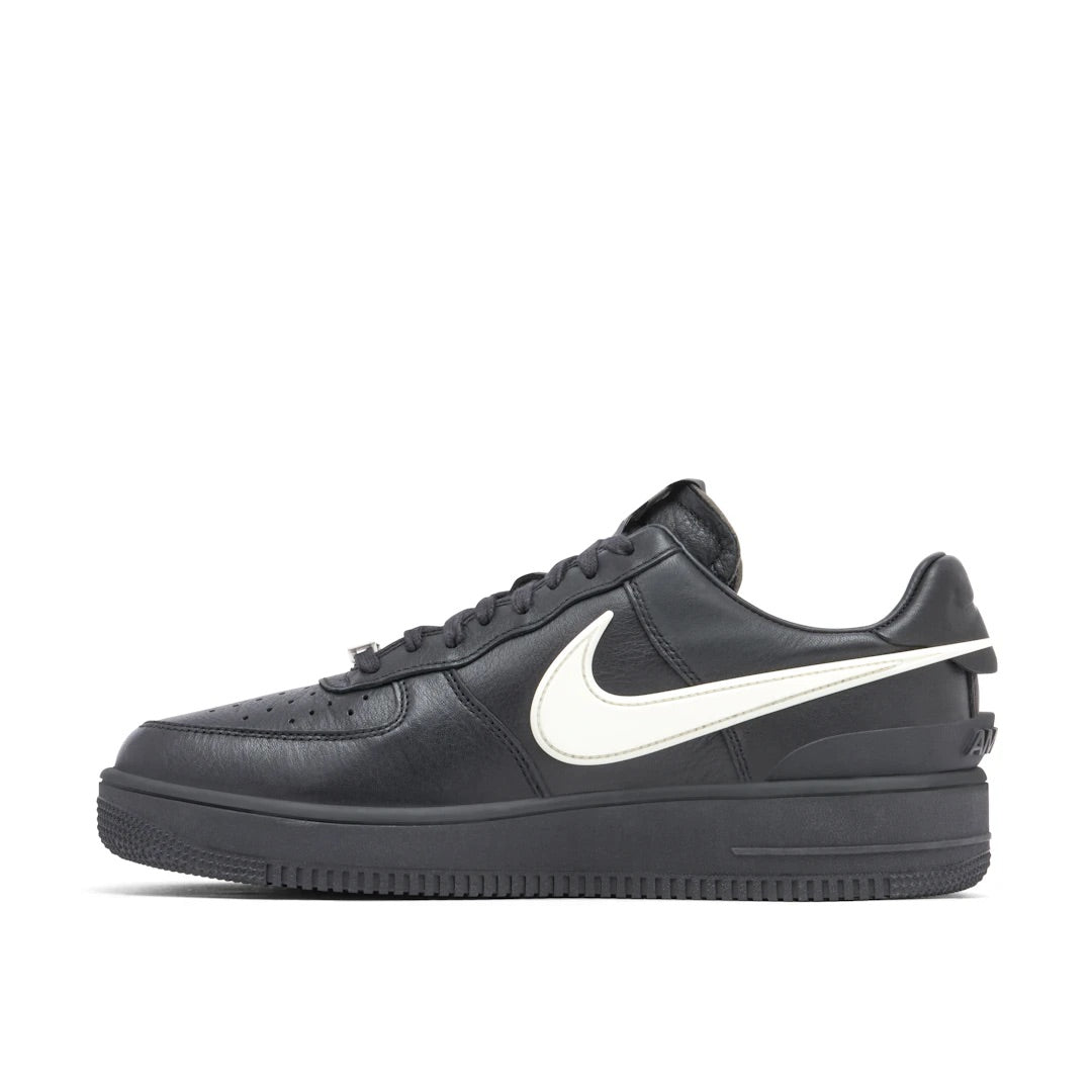 NIKE AIR FORCE 1 LOW X AMBUSH BLACK