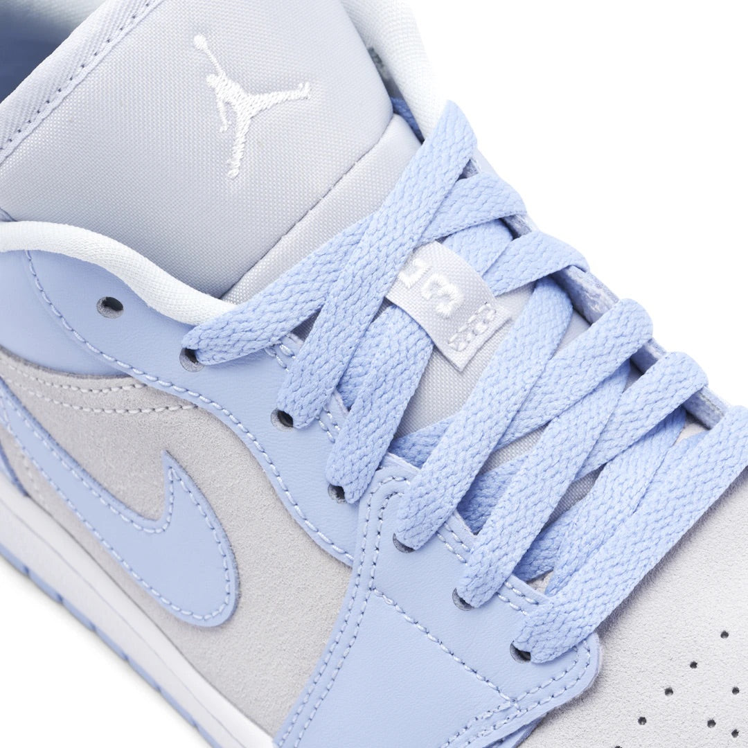 AIR JORDAN 1 LOW UNIVERSITY BLUE WOMAN