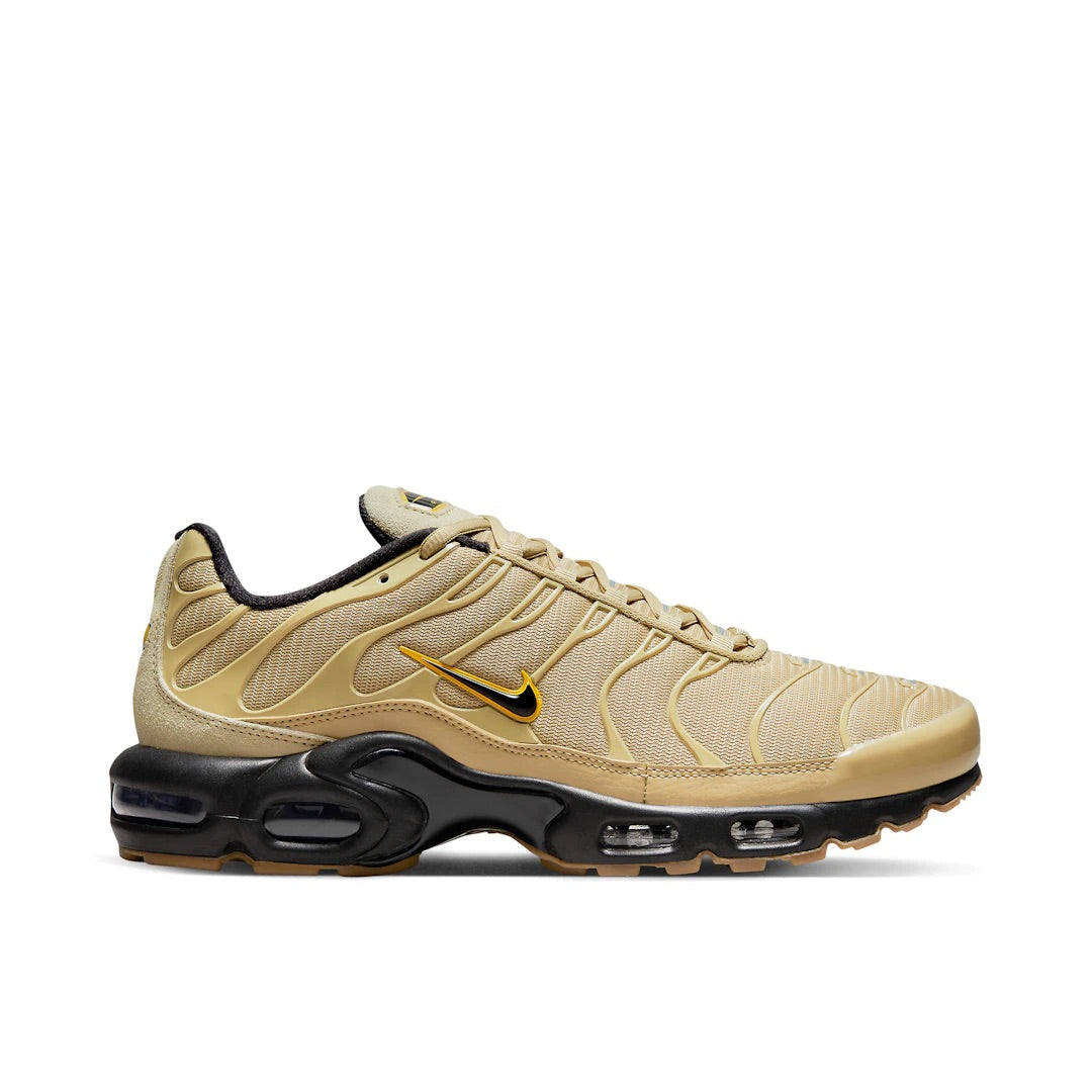 NIKE TN AIR MAX PLUS GOLD BLACK