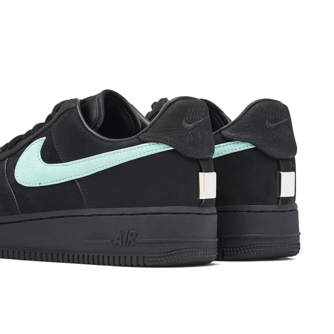 NIKE AIR FORCE 1 LOW X TIFFANY & CO. TIFFANY BLUE