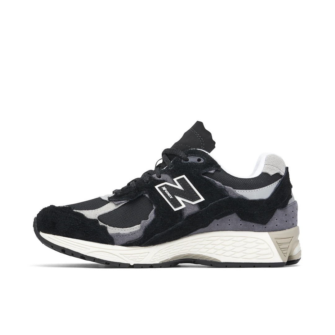 NEW BALANCE 2002R PROTECTION PACK BLACK GREY