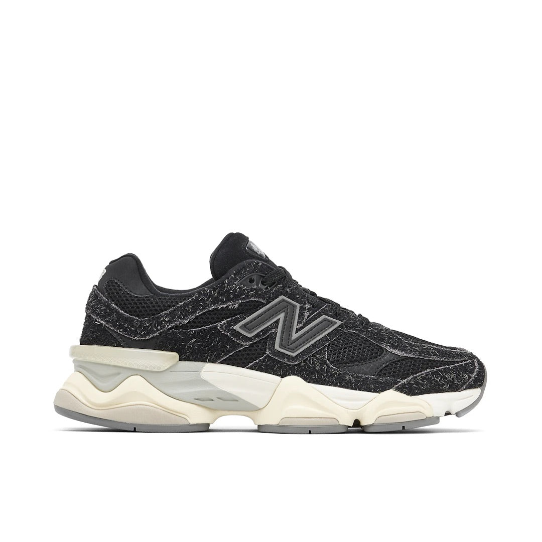 NEW BALANCE 9060 SUEDE PACK BLACK