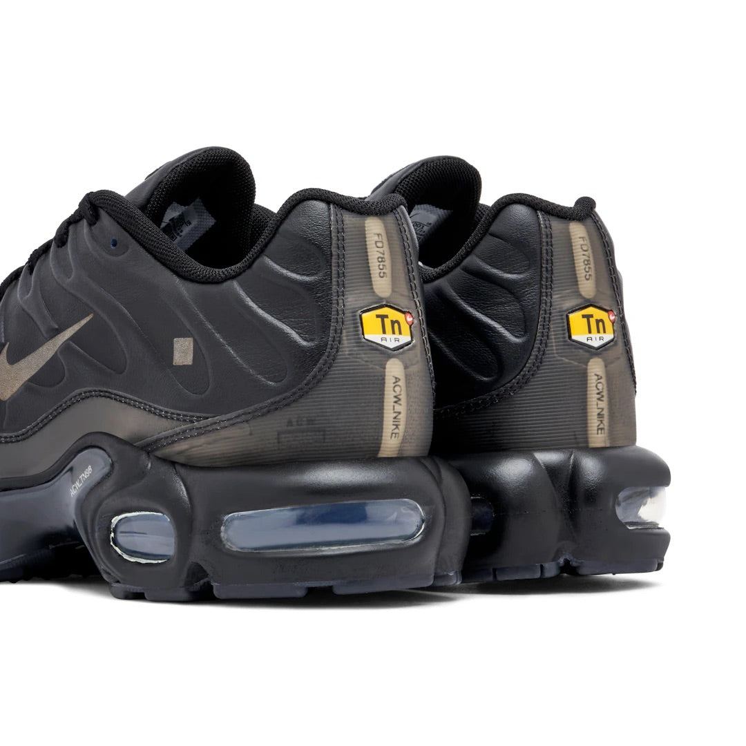 NIKE TN AIR MAX PLUS X A-COLD-WALL* BLACK